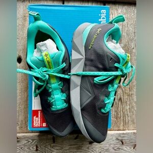 Columbia Women's Sneakers, waterproof size 11